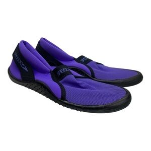 SPEEDO ® Sun Walker SPEEDO water Shoes Size: 4 
- Purple and Black